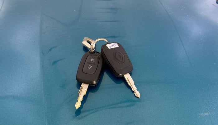 2022 Renault Kwid CLIMBER MT 1.0, Petrol, Manual, 16,369 km, Key Close Up