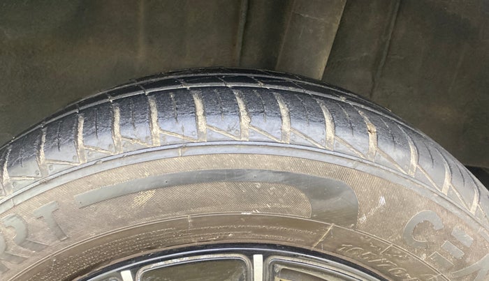 2022 Renault Kwid CLIMBER MT 1.0, Petrol, Manual, 16,369 km, Left Rear Tyre Tread