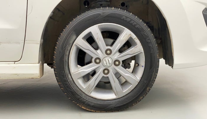 2013 Maruti Wagon R Stingray VXI, Petrol, Manual, 72,777 km, Right Front Wheel