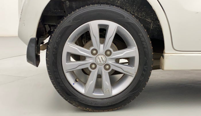 2013 Maruti Wagon R Stingray VXI, Petrol, Manual, 72,777 km, Right Rear Wheel