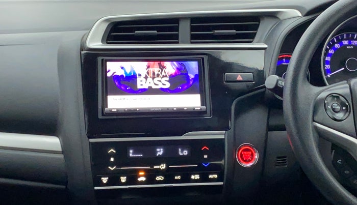2017 Honda WR-V 1.5L I-DTEC VX MT, Diesel, Manual, 84,045 km, Air Conditioner