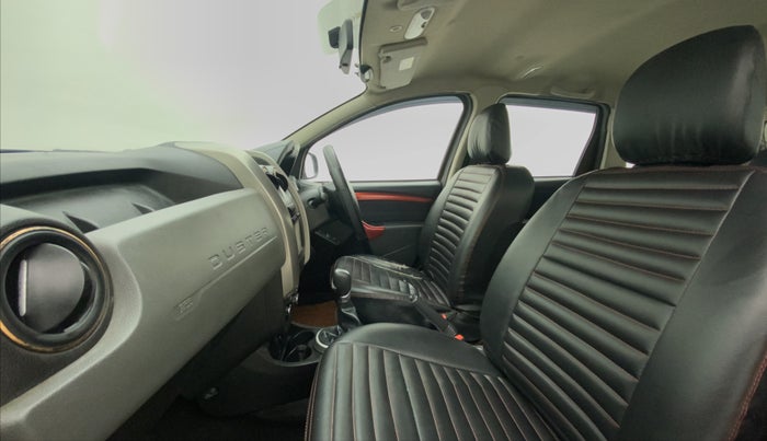 2017 Renault Duster RXS CVT, Petrol, Automatic, 80,423 km, Right Side Front Door Cabin