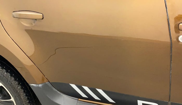 2017 Renault Duster RXS CVT, Petrol, Automatic, 80,423 km, Right rear door - Minor scratches