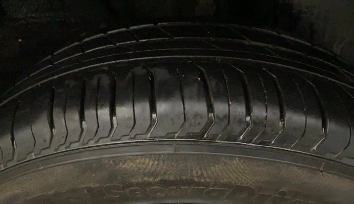 2024 Tata PUNCH ADVENTURE AMT, Petrol, Automatic, 7,959 km, Left Rear Tyre Tread