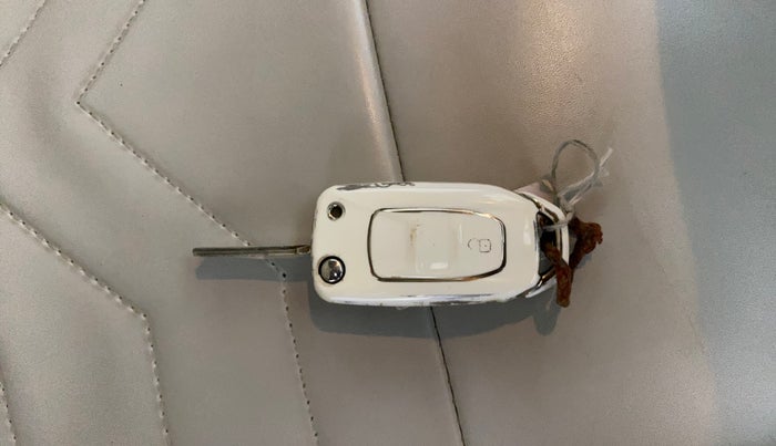 2024 Tata PUNCH ADVENTURE AMT, Petrol, Automatic, 7,959 km, Key Close Up