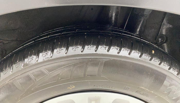 2022 KIA SONET HTK PLUS 1.2, Petrol, Manual, 3,678 km, Left Rear Tyre Tread