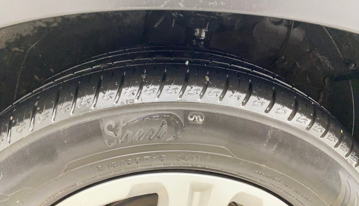 2022 KIA SONET HTK PLUS 1.2, Petrol, Manual, 3,678 km, Left Front Tyre Tread