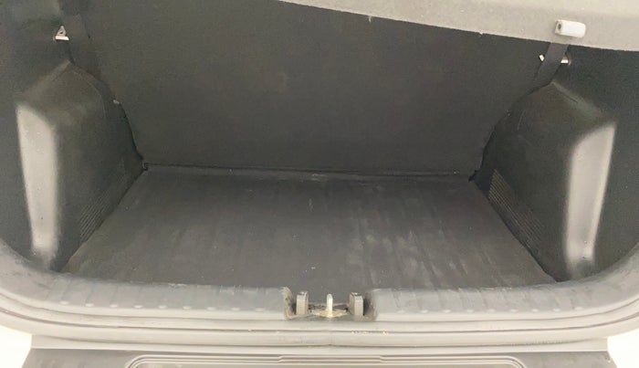 2022 KIA SONET HTK PLUS 1.2, Petrol, Manual, 3,678 km, Boot Inside