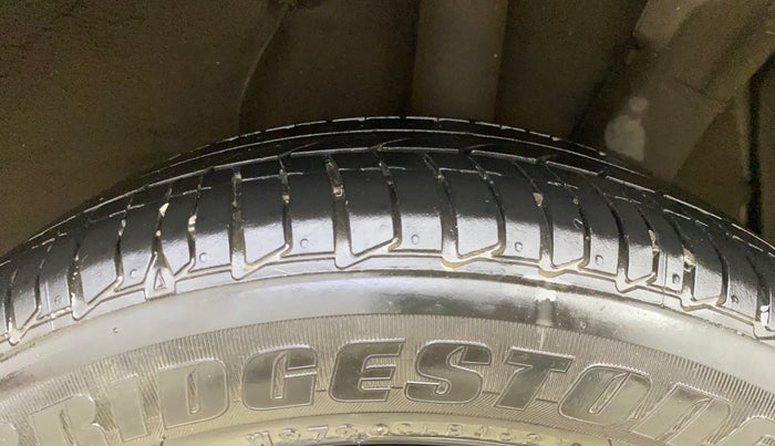 2021 Hyundai AURA S 1.2 CNG, CNG, Manual, 27,201 km, Left Rear Tyre Tread