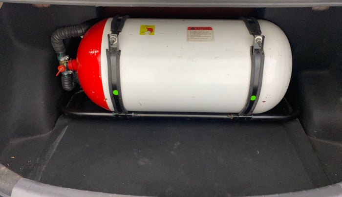 2021 Hyundai AURA S 1.2 CNG, CNG, Manual, 27,201 km, Boot Inside