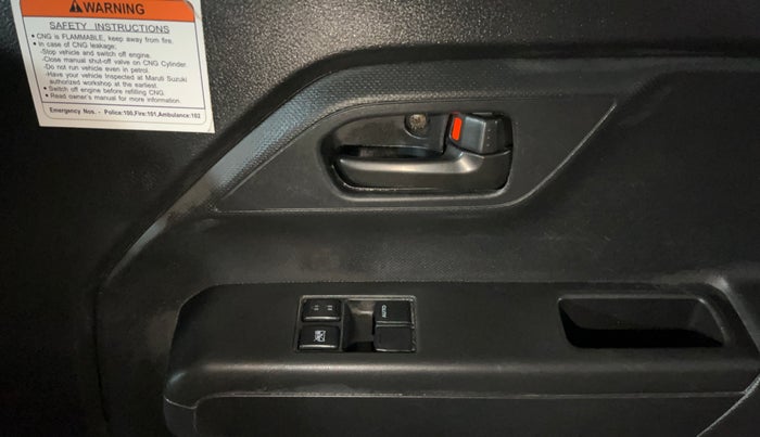 2019 Maruti New Wagon-R LXI CNG 1.0, CNG, Manual, 87,834 km, Driver Side Door Panels Control