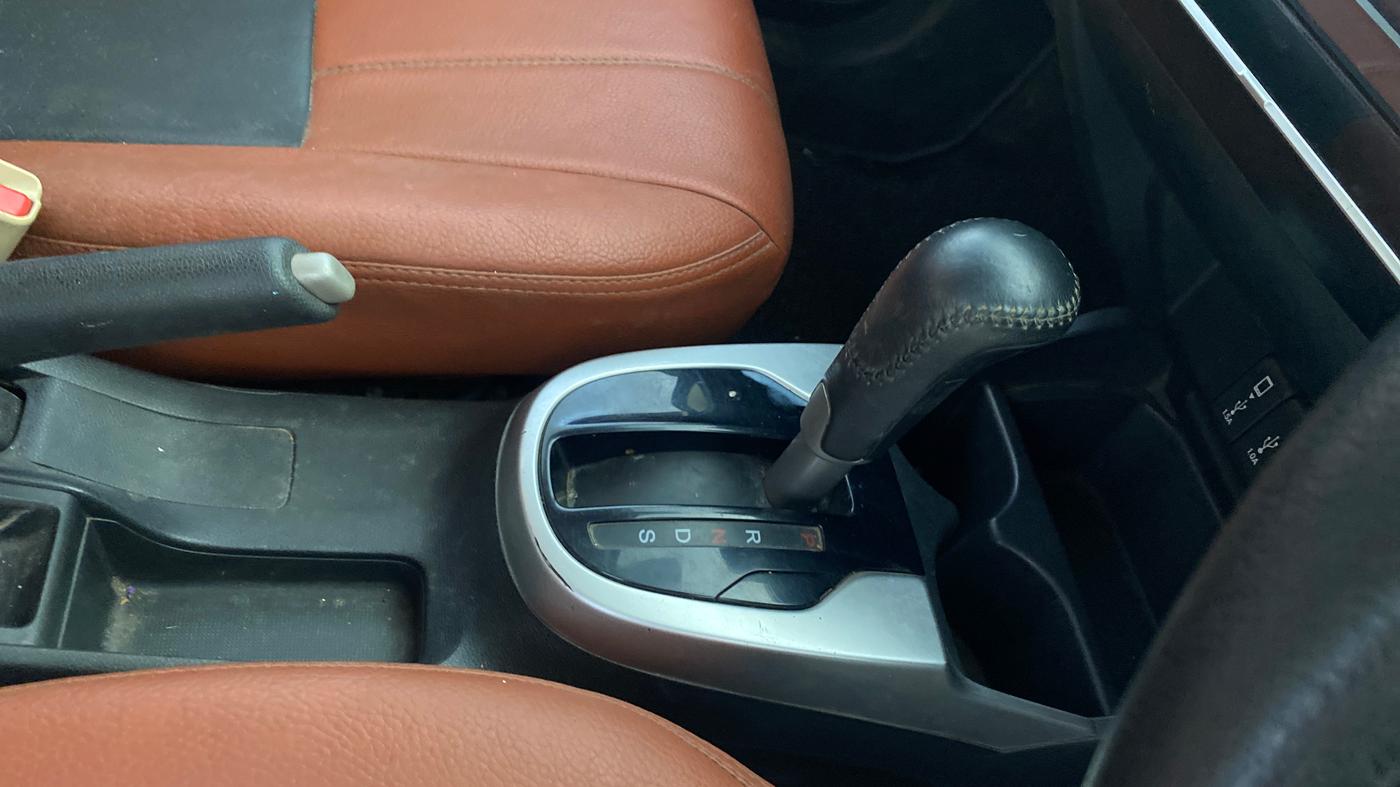 2019 Honda Jazz 1.2L I-VTEC VX CVT, Petrol, Automatic, 20,206 km, Gear Lever