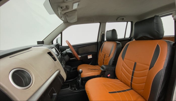 2013 Maruti Wagon R 1.0 LXI CNG, CNG, Manual, 1,15,002 km, Right Side Front Door Cabin
