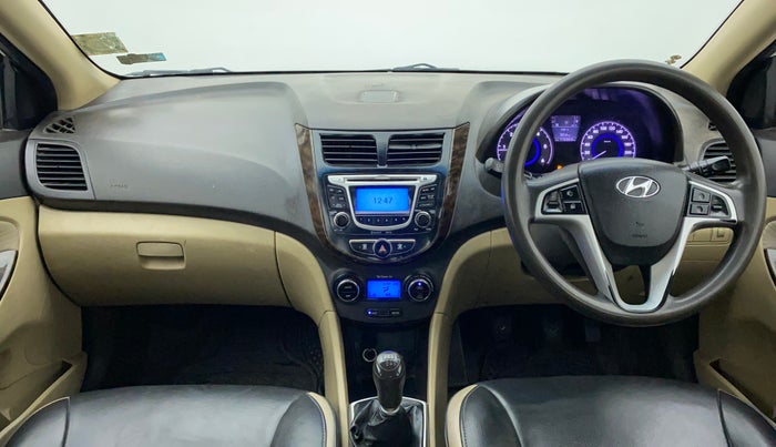 2013 Hyundai Verna FLUIDIC 1.6 CRDI SX, Diesel, Manual, 1,15,113 km, Dashboard