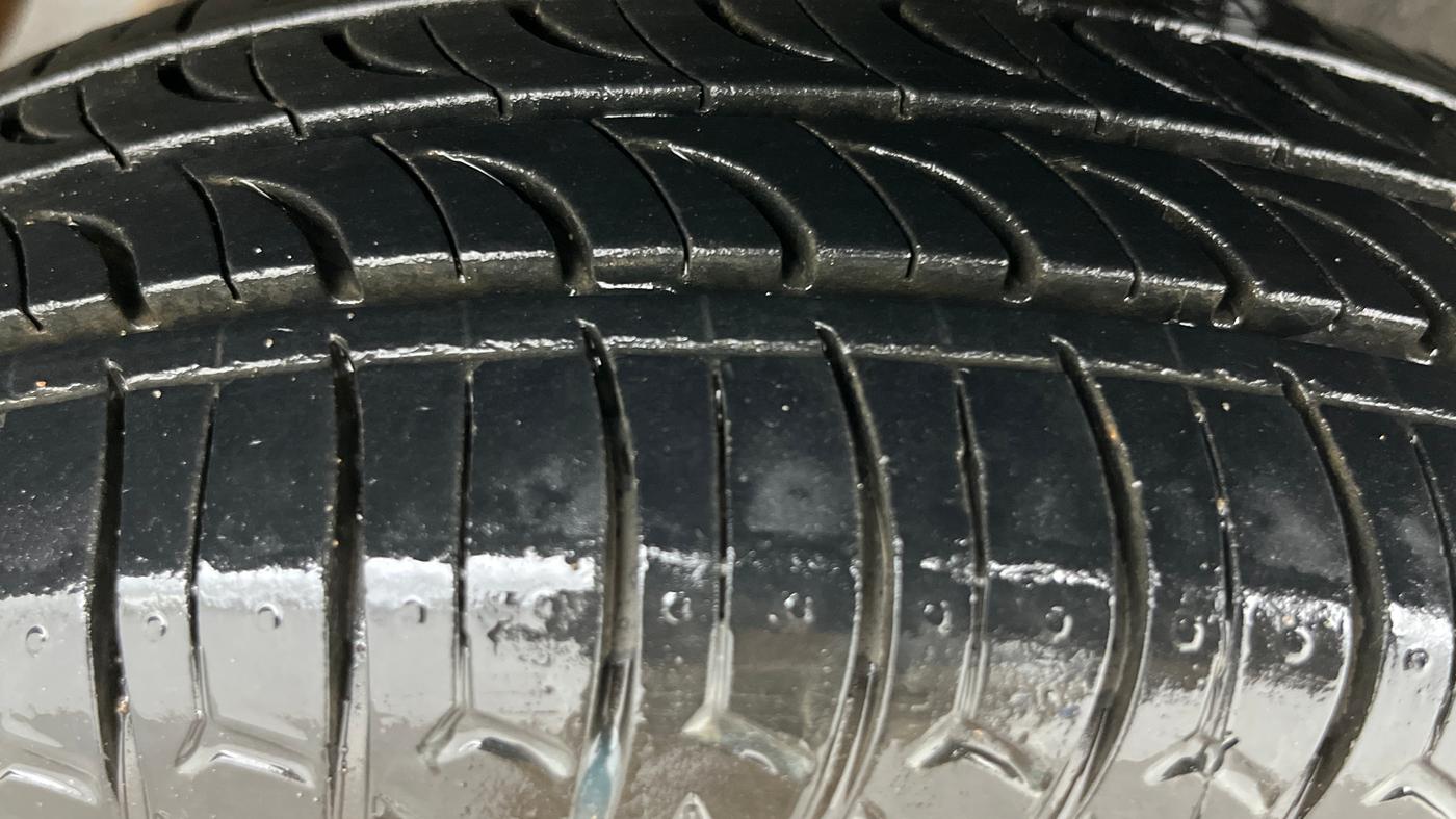 2018 Renault Kwid CLIMBER 1.0 AMT, Petrol, Automatic, 65,271 km, Left Rear Tyre Tread