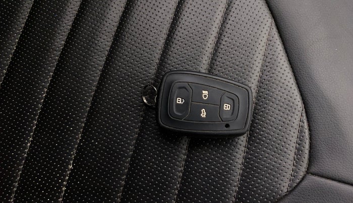 2019 Tata NEXON XZA PLUS PETROL, Petrol, Automatic, 41,494 km, Key Close Up