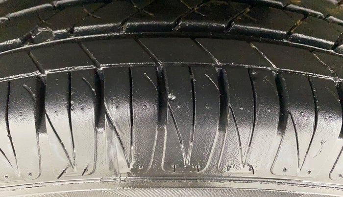 2019 Tata NEXON XZA PLUS PETROL, Petrol, Automatic, 41,494 km, Left Front Tyre Tread