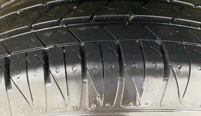 2019 Tata NEXON XZA PLUS PETROL, Petrol, Automatic, 41,494 km, Left Rear Tyre Tread