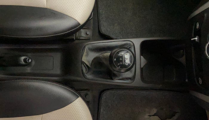 2016 Hyundai Eon ERA +, Petrol, Manual, 36,637 km, Gear Lever