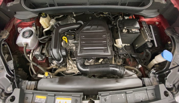 2021 Volkswagen TAIGUN HIGHLINE 1.0 TSI AT, Petrol, Automatic, 8,581 km, Open Bonet