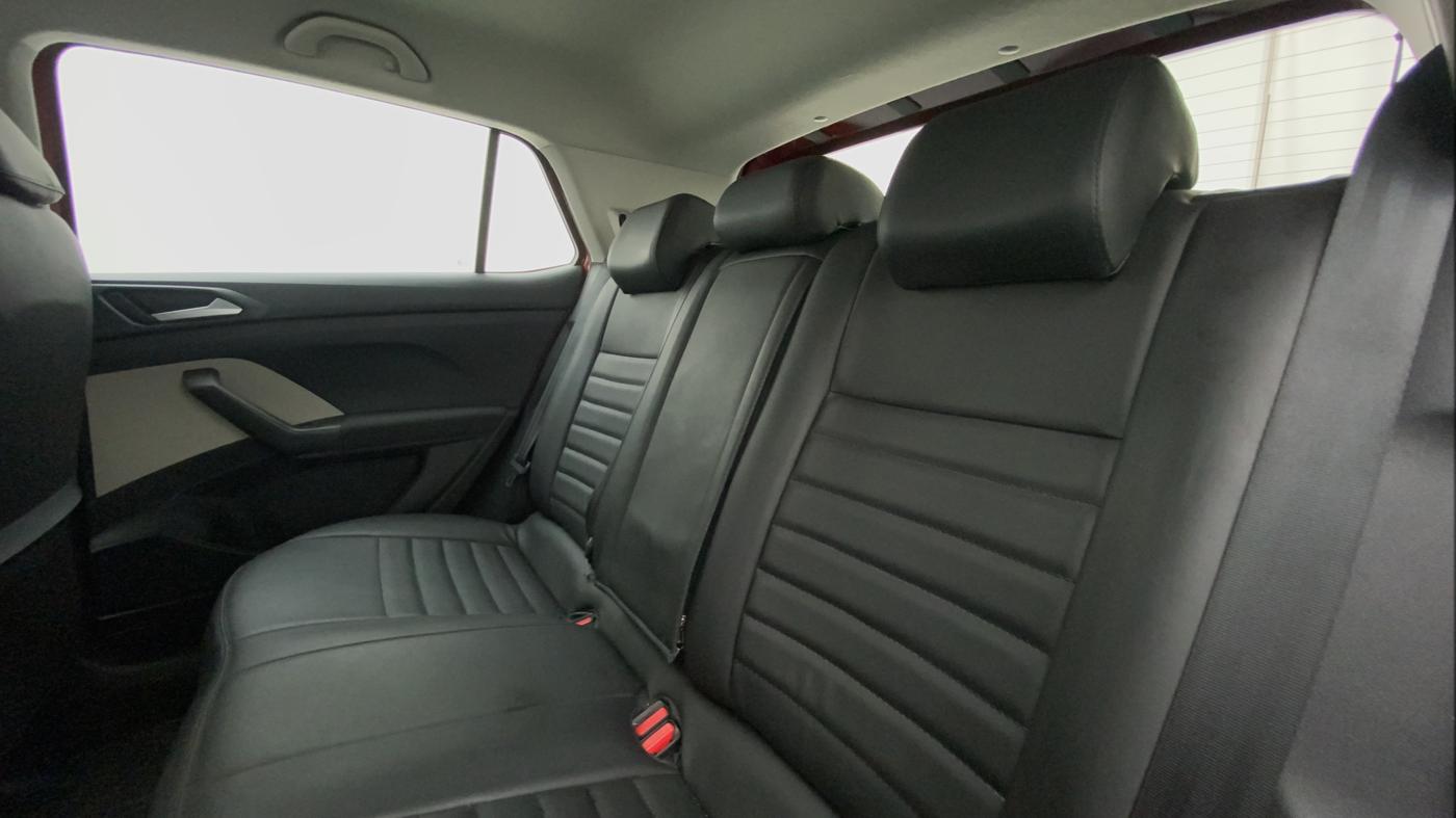 2021 Volkswagen TAIGUN HIGHLINE 1.0 TSI AT, Petrol, Automatic, 8,581 km, Right Side Rear Door Cabin