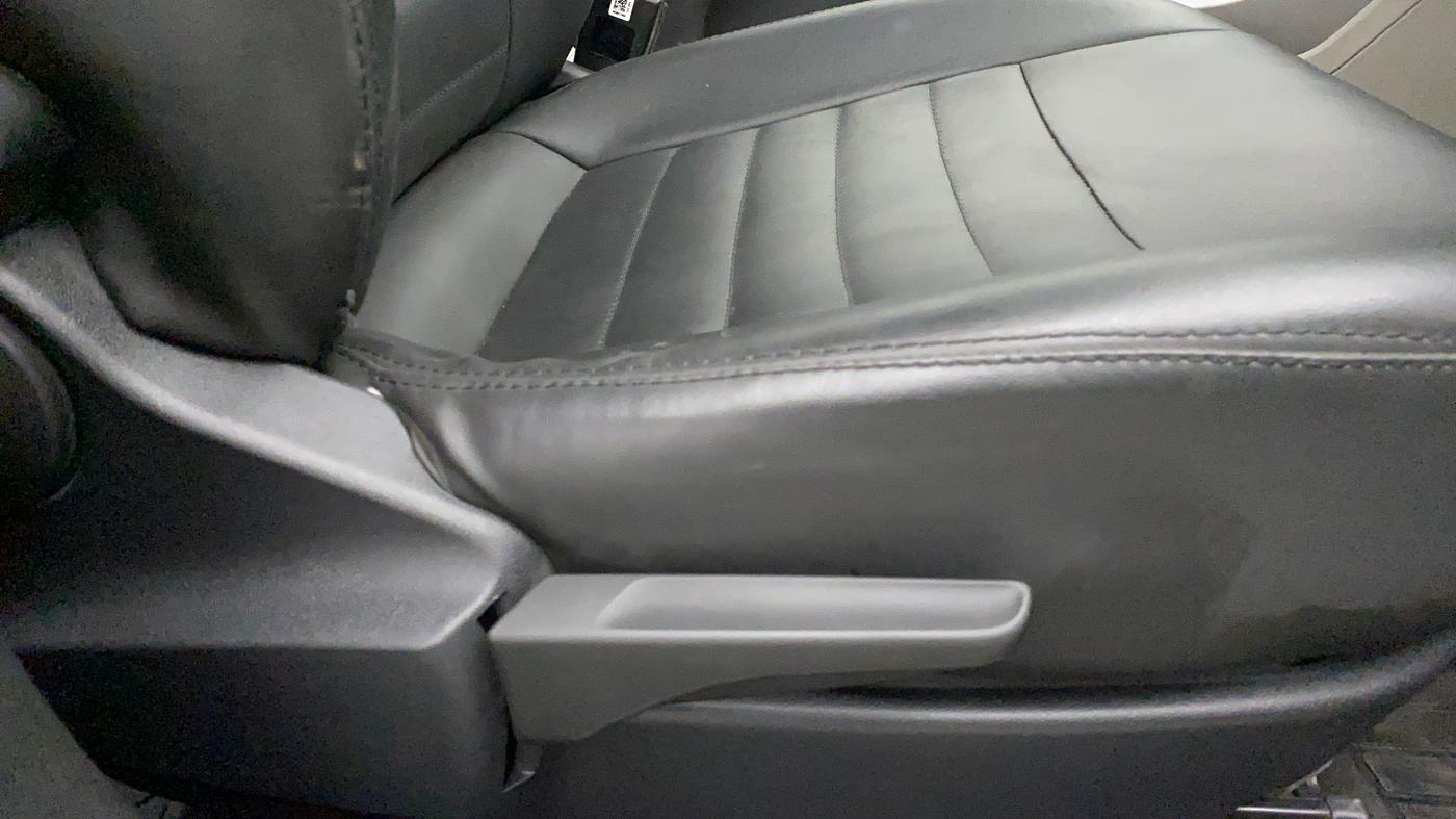 2021 Volkswagen TAIGUN HIGHLINE 1.0 TSI AT, Petrol, Automatic, 8,581 km, Driver Side Adjustment Panel