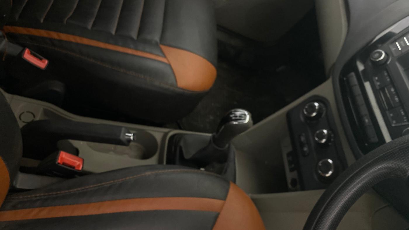 2018 Tata Tiago XT PETROL, Petrol, Manual, 25,547 km, Gear Lever