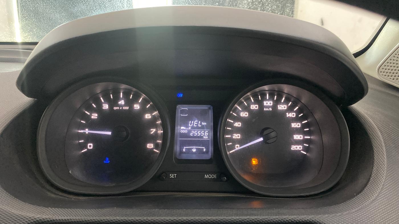 2018 Tata Tiago XT PETROL, Petrol, Manual, 25,547 km, Odometer Image