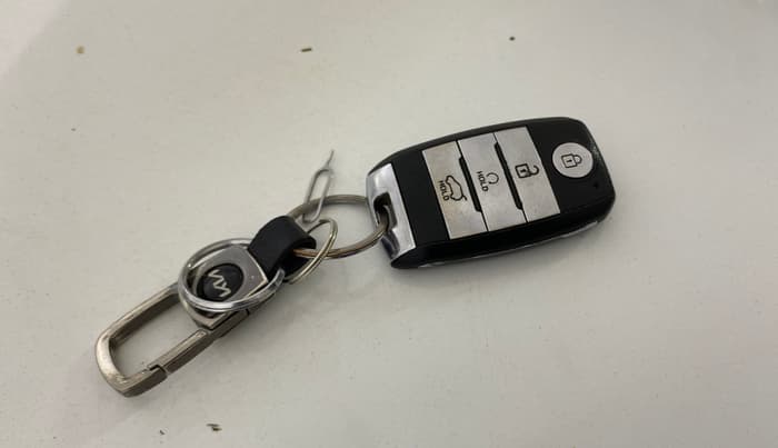 2020 KIA SONET GTX PLUS 1.5, Diesel, Manual, 81,168 km, Key Close Up