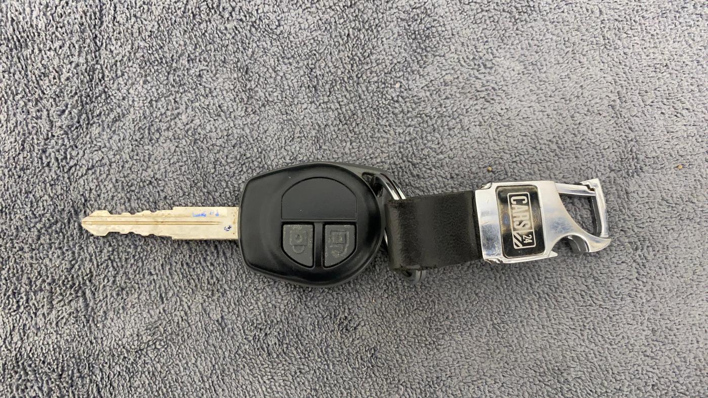 2014 Maruti Swift VXI, Petrol, Manual, 29,653 km, Key Close Up