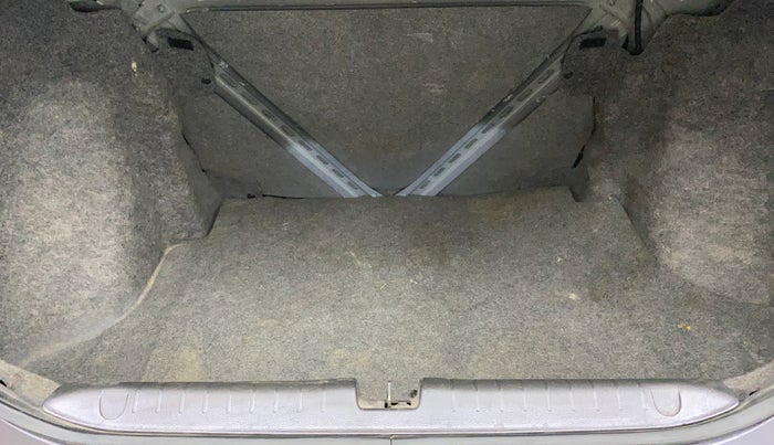 2020 Honda Amaze 1.2L I-VTEC VX, Petrol, Manual, 1,03,024 km, Boot Inside