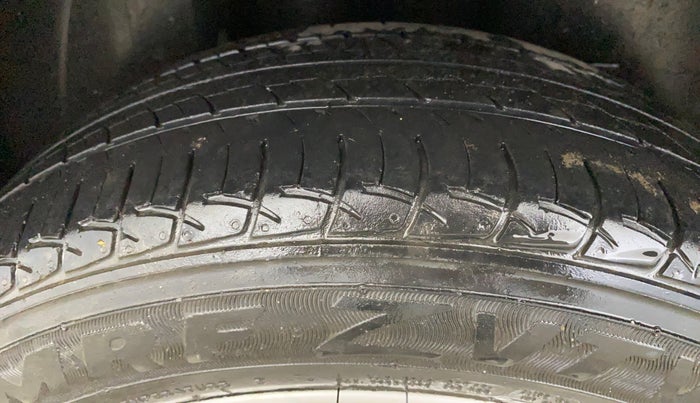 2021 Skoda Rapid 1.0 AMBITION TSI MT, Petrol, Manual, 59,828 km, Right Rear Tyre Tread