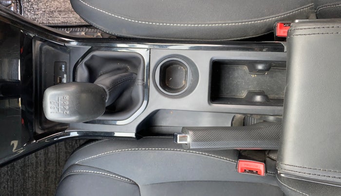 2024 Tata NEXON Creative Plus 1.2 iCNG, CNG, Manual, 20,491 km, Gear Lever