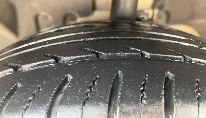 2016 Ford Ecosport TITANIUM 1.5L PETROL, Petrol, Manual, 53,206 km, Left Front Tyre Tread