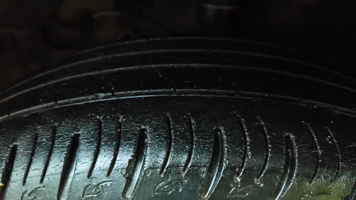 2021 Maruti Vitara Brezza VXI, Petrol, Manual, 54,204 km, Left Front Tyre Tread