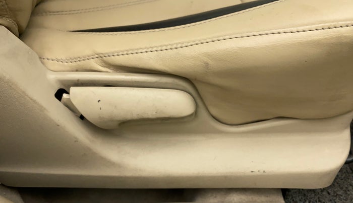 2021 Maruti Swift Dzire TOUR S-CNG, CNG, Manual, 35,476 km, Driver Side Adjustment Panel