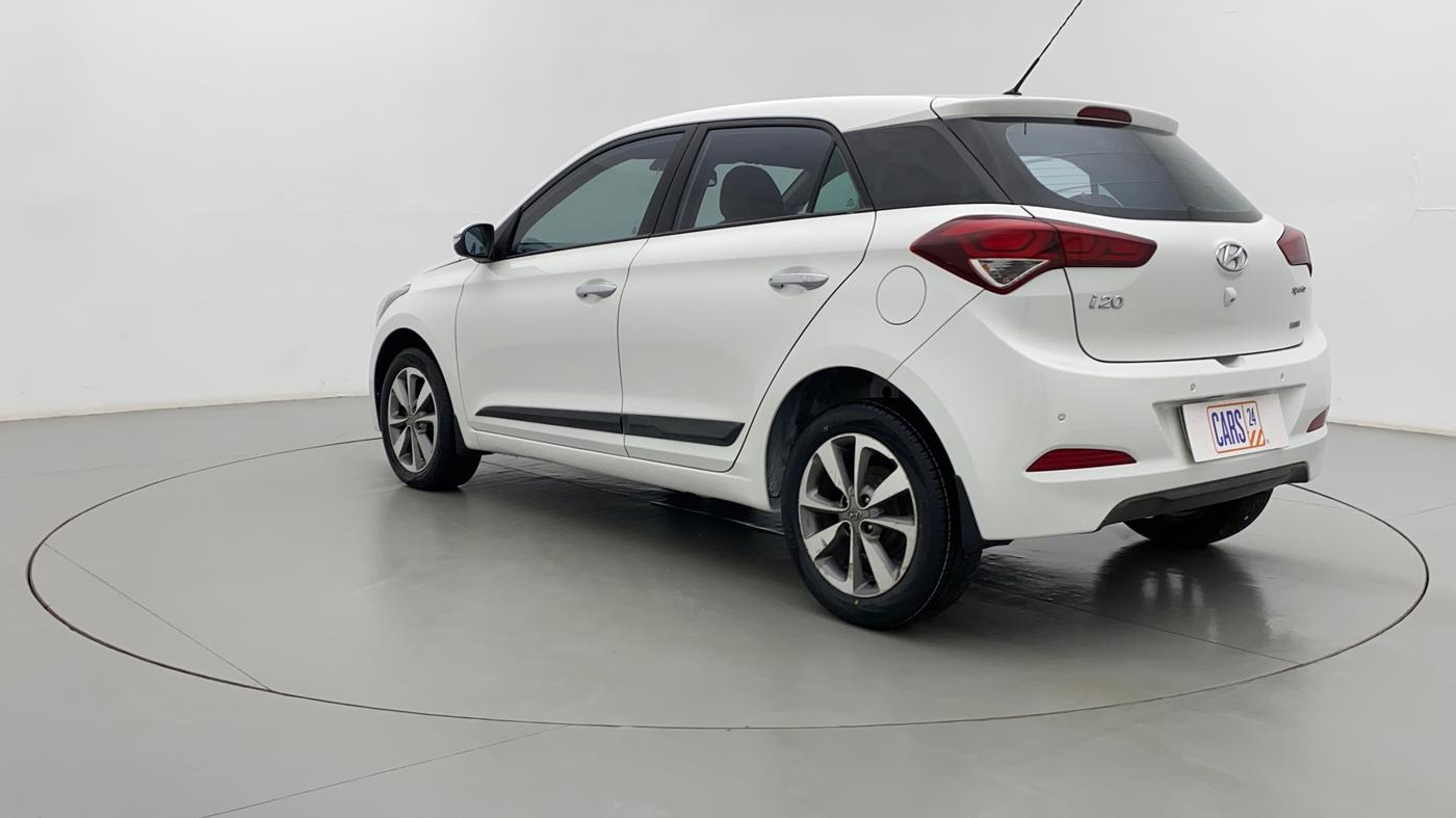 2014 Hyundai Elite i20 SPORTZ 1.4, Diesel, Manual, 1,94,577 km, Left Back Diagonal (45- Degree) View