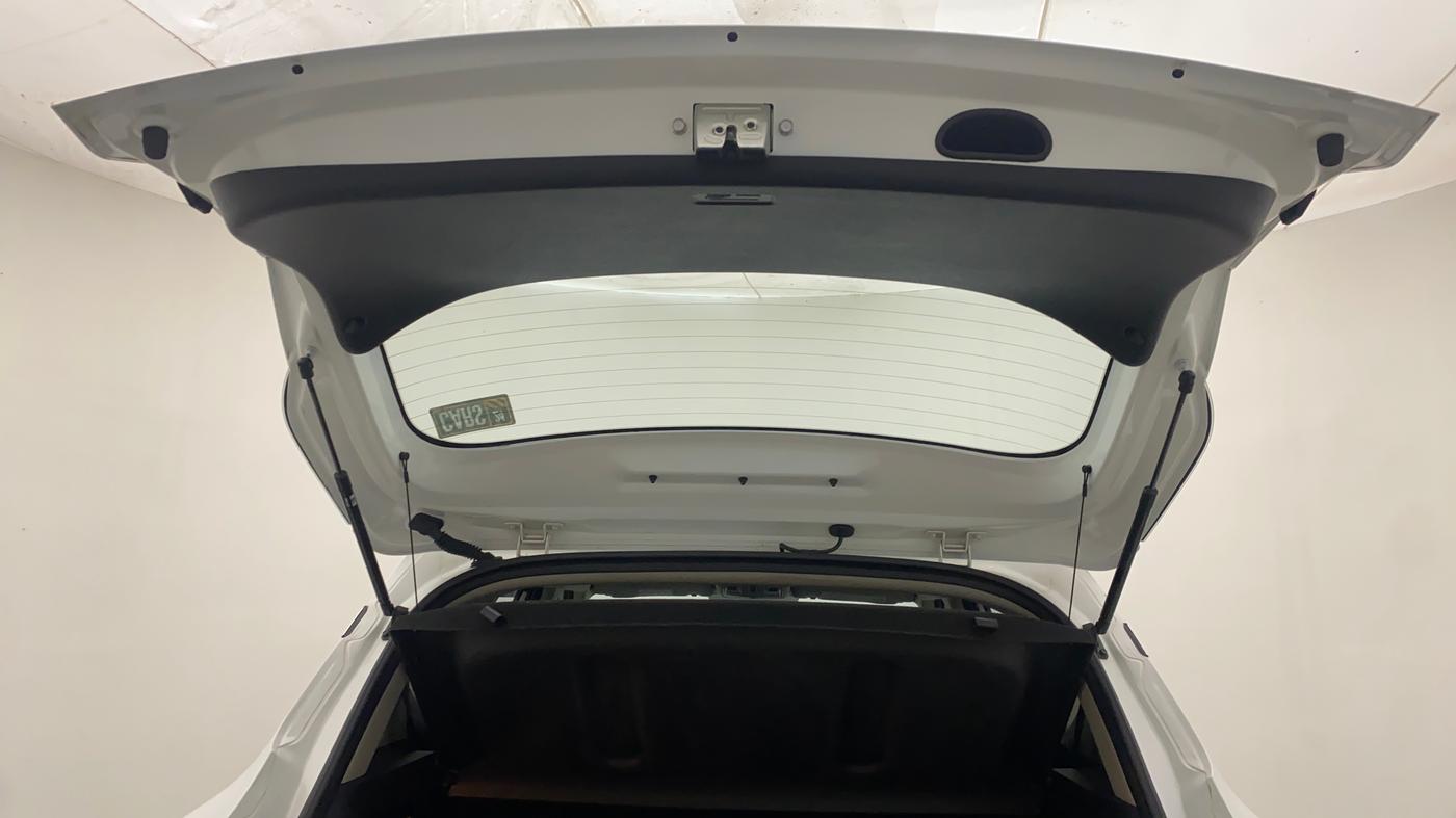 2022 KIA SELTOS HTK PLUS 1.5 IMT, Petrol, Manual, 15,712 km, Boot Door Open