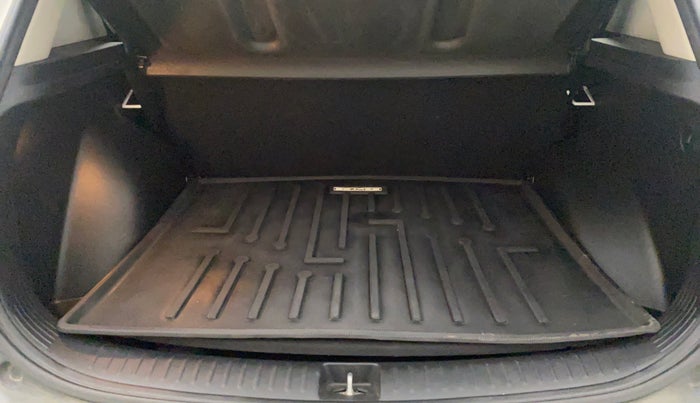 2022 KIA SELTOS HTK PLUS 1.5 IMT, Petrol, Manual, 15,712 km, Boot Inside