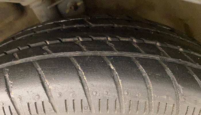 2016 Maruti Celerio ZXI AMT, Petrol, Automatic, 48,791 km, Left Front Tyre Tread
