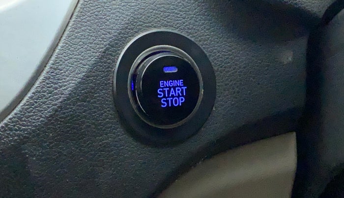 2017 Hyundai Verna 1.6 VTVT SX (O) AT, Petrol, Automatic, 69,690 km, Keyless Start/ Stop Button