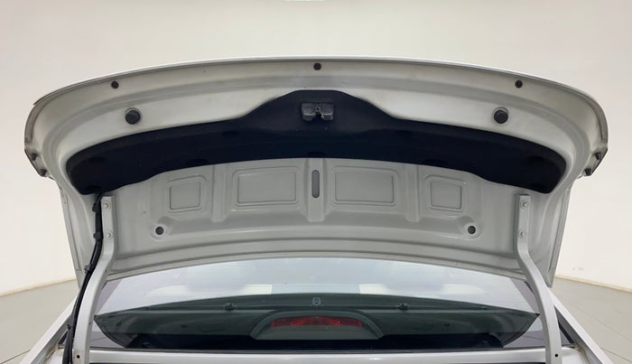 2017 Hyundai Verna 1.6 VTVT SX (O) AT, Petrol, Automatic, 69,690 km, Boot Door Open