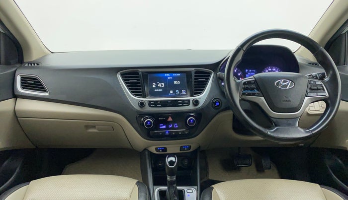 2017 Hyundai Verna 1.6 VTVT SX (O) AT, Petrol, Automatic, 69,690 km, Dashboard