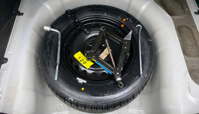 2017 Hyundai Verna 1.6 VTVT SX (O) AT, Petrol, Automatic, 69,690 km, Spare Tyre