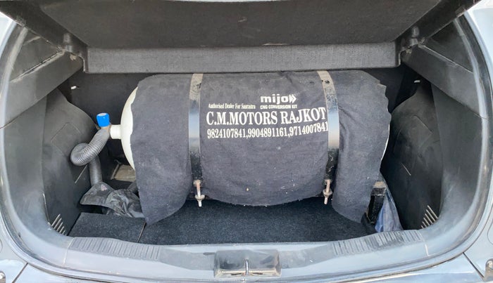 2022 Renault Kiger RXT (O) MT, CNG, Manual, 70,181 km, Boot Inside