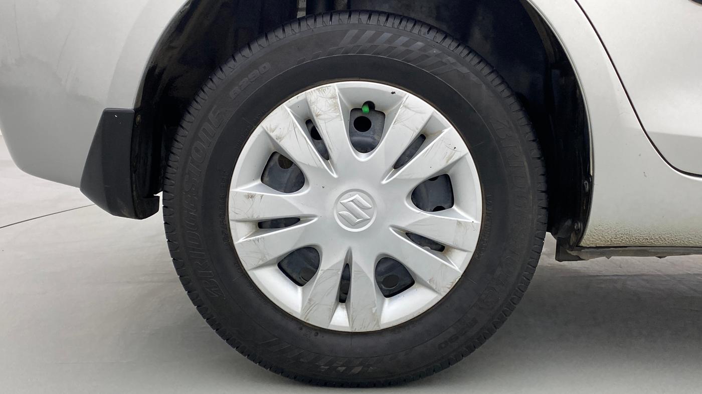 2014 Maruti Swift Dzire VXI, Petrol, Manual, 87,290 km, Right Rear Wheel