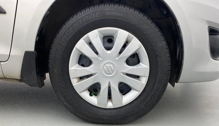 2014 Maruti Swift Dzire VXI, Petrol, Manual, 87,290 km, Right Front Wheel