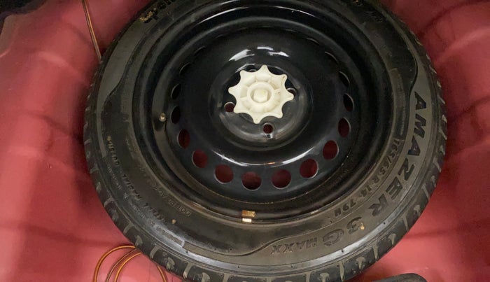 2014 Hyundai Xcent S (O) 1.2, Petrol, Manual, 1,09,221 km, Spare Tyre