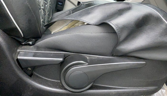 2019 Tata NEXON XZA + 1.2 PETROL A/T, Petrol, Automatic, 26,903 km, Driver Side Adjustment Panel