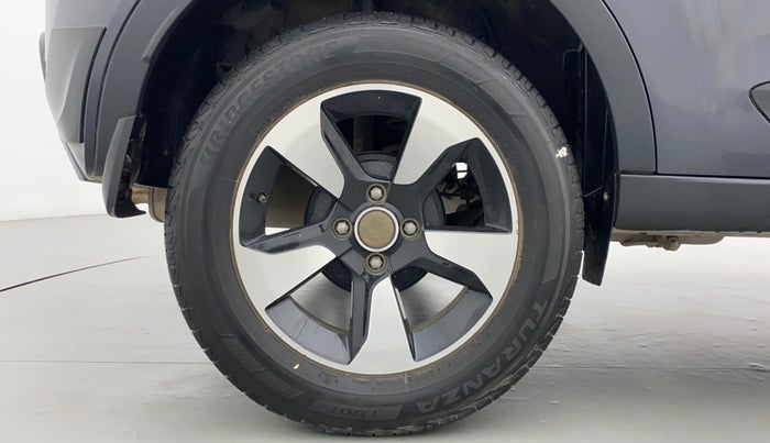 2019 Tata NEXON XZA + 1.2 PETROL A/T, Petrol, Automatic, 26,903 km, Right Rear Wheel